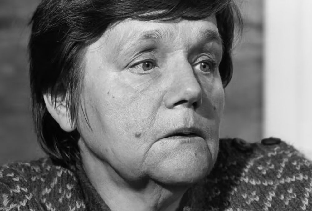 Eeva-Liisa Manner, runoilija ja dramaatikko