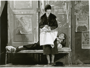 AHAA Teatteri 1978. Ulla-Maija Siikavire (Ippolina Matvejevna) ja Kari Kihlström (Ostap Bender)
